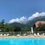 Le Balcon Du Golf 公寓 日耶