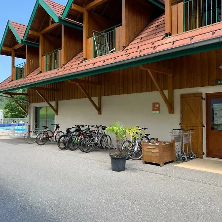 Le Balcon Du Golf * جْيي